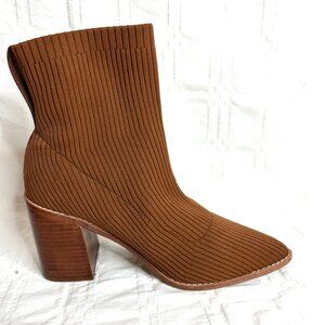 Steve Madden NARA Sock Booties - Camel Color Size 10